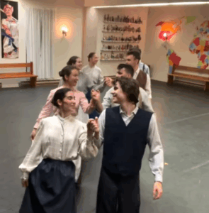 Des danses rondes et carrées